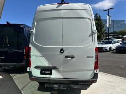 Mercedes-Benz Sprinter Cargo Van Standard Roof 4-Cyl Diesel 2500 Standard Roof I4 Diesel 144" RWD 2025