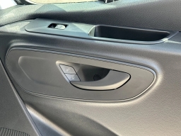 Mercedes-Benz Sprinter Cargo Van Standard Roof 4-Cyl Diesel 2500 Standard Roof I4 Diesel 144" RWD 2025