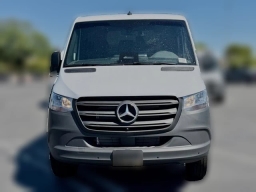 Mercedes-Benz Sprinter Crew Van Standard Roof 4-Cyl Diesel 2500 Standard Roof I4 Diesel 144" RWD 2026