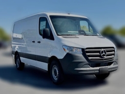 Mercedes-Benz Sprinter Crew Van Standard Roof 4-Cyl Diesel 2500 Standard Roof I4 Diesel 144" RWD 2026