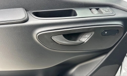 Mercedes-Benz Sprinter Crew Van Standard Roof 4-Cyl Diesel 2500 Standard Roof I4 Diesel 144" RWD 2026