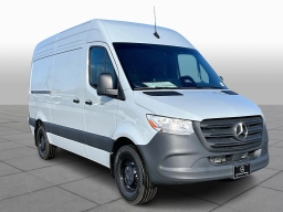 Mercedes-Benz Sprinter Crew Van Standard Roof 4-Cyl Diesel 2500 Standard Roof I4 Diesel 144" RWD 2026