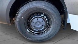 Mercedes-Benz Sprinter Crew Van Standard Roof 4-Cyl Diesel 2500 Standard Roof I4 Diesel 144" RWD 2026