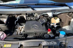 Mercedes-Benz Sprinter Crew Van Standard Roof 4-Cyl Diesel 2500 Standard Roof I4 Diesel 144" RWD 2026