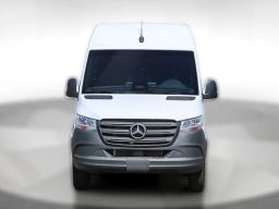 Mercedes-Benz Sprinter Crew Van Standard Roof 4-Cyl Diesel 2500 Standard Roof I4 Diesel 144" RWD 2026