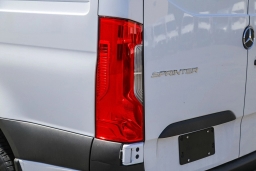 Mercedes-Benz Sprinter Crew Van Standard Roof 4-Cyl Diesel 2500 Standard Roof I4 Diesel 144" RWD 2026