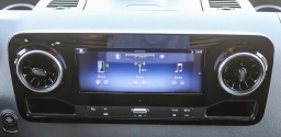 Mercedes-Benz Sprinter Crew Van Standard Roof 4-Cyl Diesel 2500 Standard Roof I4 Diesel 144" RWD 2026