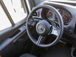 Mercedes-Benz Sprinter Crew Van Standard Roof 4-Cyl Diesel 2500 Standard Roof I4 Diesel 144" RWD 2026