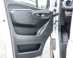 Mercedes-Benz Sprinter Crew Van Standard Roof 4-Cyl Diesel 2500 Standard Roof I4 Diesel 144" RWD 2026