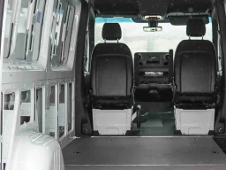 Mercedes-Benz Sprinter Crew Van Standard Roof 4-Cyl Diesel 2500 Standard Roof I4 Diesel 144" RWD 2026