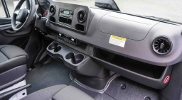 Mercedes-Benz Sprinter Crew Van Standard Roof 4-Cyl Diesel 2500 Standard Roof I4 Diesel 144" RWD 2026