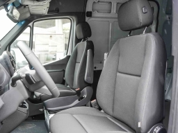Mercedes-Benz Sprinter Crew Van Standard Roof 4-Cyl Diesel 2500 Standard Roof I4 Diesel 144" RWD 2026