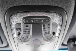 Mercedes-Benz Sprinter Crew Van Standard Roof 4-Cyl Diesel 2500 Standard Roof I4 Diesel 144" RWD 2026