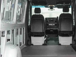 Mercedes-Benz Sprinter Crew Van Standard Roof 4-Cyl Diesel 2500 Standard Roof I4 Diesel 144" RWD 2026