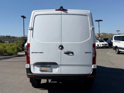 Mercedes-Benz Sprinter Cargo Van Standard Roof 4-Cyl Diesel 2500 Standard Roof I4 Diesel 144" RWD 2025