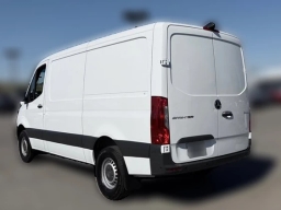 Mercedes-Benz Sprinter Cargo Van Standard Roof 4-Cyl Diesel 2500 Standard Roof I4 Diesel 144" RWD 2025