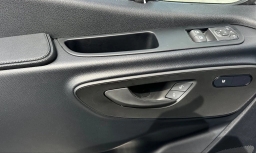 Mercedes-Benz Sprinter Crew Van Standard Roof 4-Cyl Diesel 2500 Standard Roof I4 Diesel 144" RWD 2026