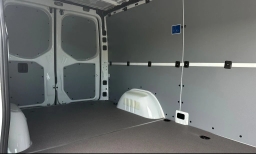 Mercedes-Benz Sprinter Crew Van Standard Roof 4-Cyl Diesel 2500 Standard Roof I4 Diesel 144" RWD 2026