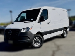 Mercedes-Benz Sprinter Crew Van Standard Roof 4-Cyl Diesel 2500 Standard Roof I4 Diesel 144" RWD 2026