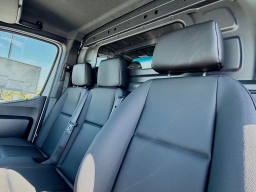 Mercedes-Benz Sprinter Crew Van Standard Roof 4-Cyl Diesel 2500 Standard Roof I4 Diesel 144" RWD 2026