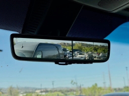 Mercedes-Benz Sprinter Crew Van Standard Roof 4-Cyl Diesel 2500 Standard Roof I4 Diesel 144" RWD 2026