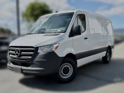 Mercedes-Benz Sprinter Crew Van Standard Roof 4-Cyl Diesel 2500 Standard Roof I4 Diesel 144" RWD 2026