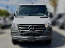 Mercedes-Benz Sprinter Crew Van Standard Roof 4-Cyl Diesel 2500 Standard Roof I4 Diesel 144" RWD 2026