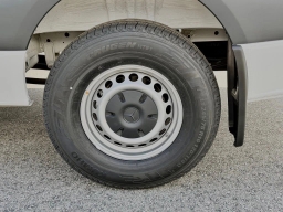 Mercedes-Benz Sprinter Crew Van Standard Roof 4-Cyl Diesel 2500 Standard Roof I4 Diesel 144" RWD 2026