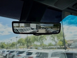 Mercedes-Benz Sprinter Crew Van Standard Roof 4-Cyl Diesel 2500 Standard Roof I4 Diesel 144" RWD 2026