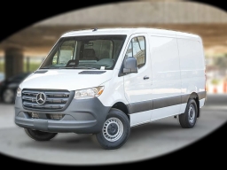 Mercedes-Benz Sprinter Crew Van Standard Roof 4-Cyl Diesel 2500 Standard Roof I4 Diesel 144" RWD 2026