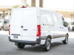 Mercedes-Benz Sprinter Crew Van Standard Roof 4-Cyl Diesel 2500 Standard Roof I4 Diesel 144" RWD 2026