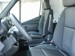 Mercedes-Benz Sprinter Crew Van Standard Roof 4-Cyl Diesel 2500 Standard Roof I4 Diesel 144" RWD 2026