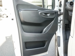 Mercedes-Benz Sprinter Crew Van Standard Roof 4-Cyl Diesel 2500 Standard Roof I4 Diesel 144" RWD 2026