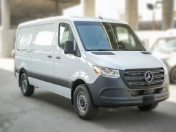 Mercedes-Benz Sprinter Crew Van Standard Roof 4-Cyl Diesel 2500 Standard Roof I4 Diesel 144" RWD 2026