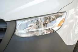 Mercedes-Benz Sprinter Crew Van Standard Roof 4-Cyl Diesel 2500 Standard Roof I4 Diesel 144" RWD 2026