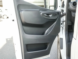 Mercedes-Benz Sprinter Crew Van Standard Roof 4-Cyl Diesel 2500 Standard Roof I4 Diesel 144" RWD 2026