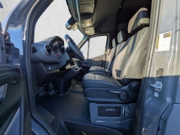 Mercedes-Benz Sprinter Cargo Van High Roof 4-Cyl Diesel 2500 High Roof I4 Diesel 170" RWD 2026