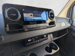 Mercedes-Benz Sprinter Cargo Van High Roof 4-Cyl Diesel 2500 High Roof I4 Diesel 170" RWD 2026