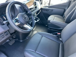 Mercedes-Benz Sprinter Crew Van High Roof 4-Cyl Diesel 2500 High Roof I4 Diesel 170" RWD 2026