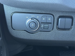 Mercedes-Benz Sprinter Crew Van High Roof 4-Cyl Diesel 2500 High Roof I4 Diesel 170" RWD 2026
