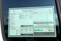 Mercedes-Benz Sprinter Cargo Van High Roof 4-Cyl Diesel 2500 High Roof I4 Diesel 170" RWD 2025
