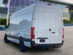 Mercedes-Benz Sprinter Cargo Van High Roof 4-Cyl Diesel 2500 High Roof I4 Diesel 170" RWD 2025