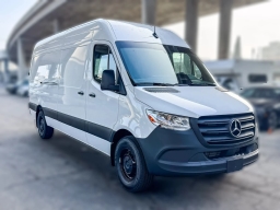 Mercedes-Benz Sprinter Crew Van High Roof 4-Cyl Diesel 2500 High Roof I4 Diesel 170" RWD 2026