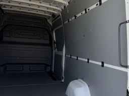 Mercedes-Benz Sprinter Cargo Van High Roof 4-Cyl Diesel 2500 High Roof I4 Diesel 170" RWD 2026