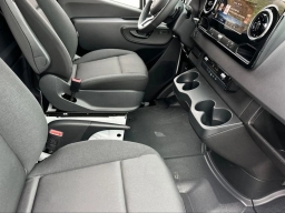Mercedes-Benz Sprinter Crew Van Standard Roof 4-Cyl Diesel HO 2500 Standard Roof I4 Diesel HO 144" RWD 2026