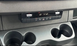 Mercedes-Benz Sprinter Crew Van Standard Roof 4-Cyl Diesel HO 2500 Standard Roof I4 Diesel HO 144" RWD 2026