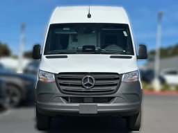 Mercedes-Benz Sprinter Crew Van Standard Roof 4-Cyl Diesel HO 2500 Standard Roof I4 Diesel HO 144" RWD 2026