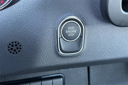 Mercedes-Benz Sprinter Crew Van Standard Roof 4-Cyl Diesel HO 2500 Standard Roof I4 Diesel HO 144" RWD 2026