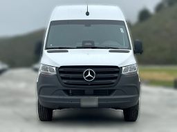 Mercedes-Benz Sprinter Crew Van Standard Roof 4-Cyl Diesel HO 2500 Standard Roof I4 Diesel HO 144" RWD 2026