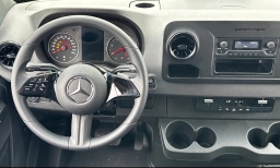 Mercedes-Benz Sprinter Cargo Van Standard Roof 4-Cyl Diesel HO 2500 Standard Roof I4 Diesel HO 144" RWD 2025